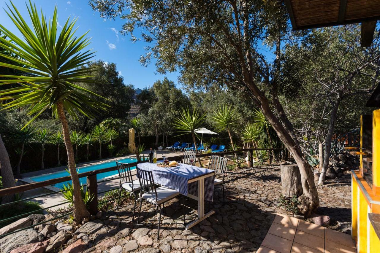 Bohemian Hideaway Finca - 2 Unique Houses With Shared Pool Santa Lucia De Tirajana Exterior foto