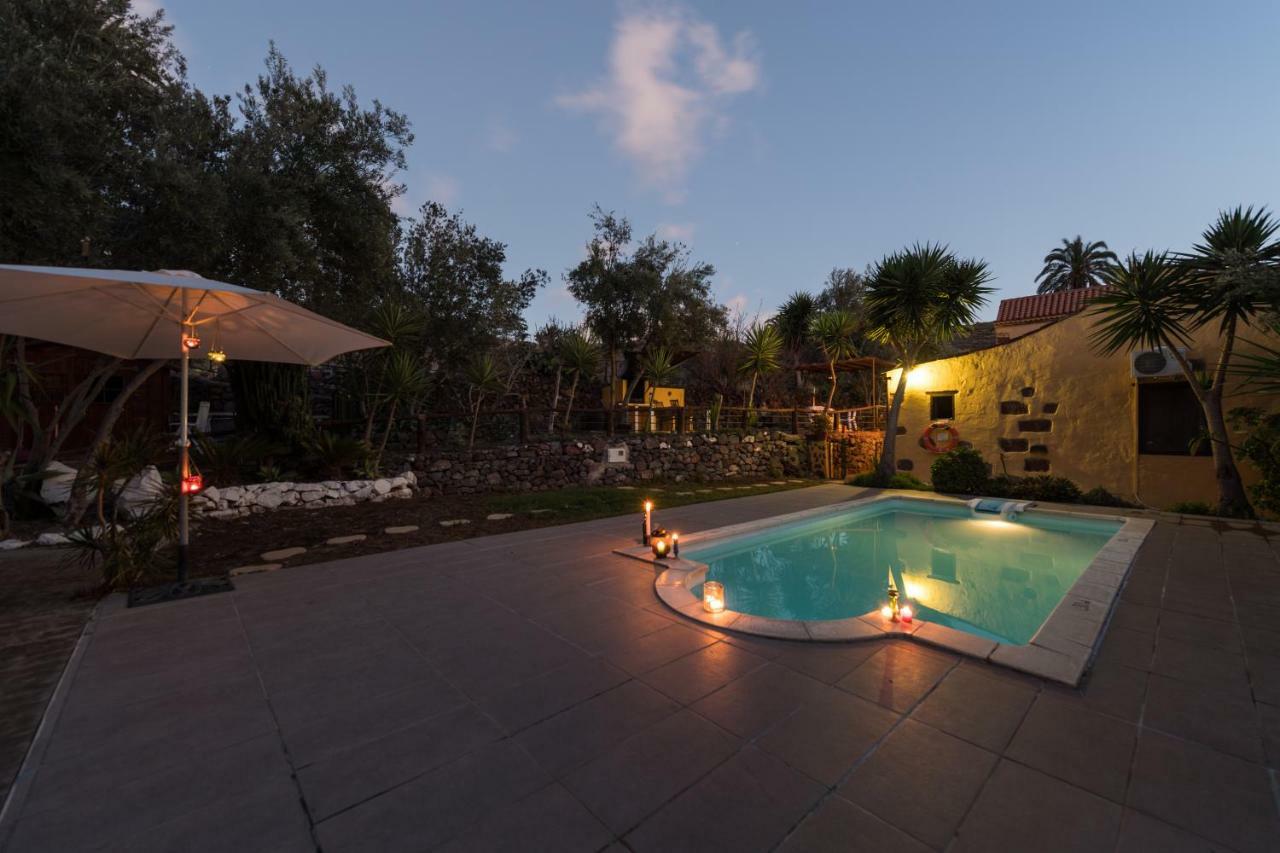 Bohemian Hideaway Finca - 2 Unique Houses With Shared Pool Santa Lucia De Tirajana Exterior foto